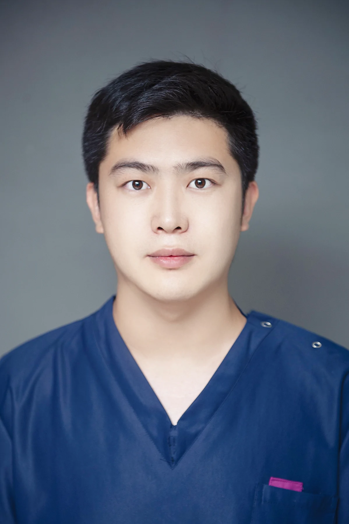 李刚刚执业医师 / 复兴分部主任 / 技术总监形象照