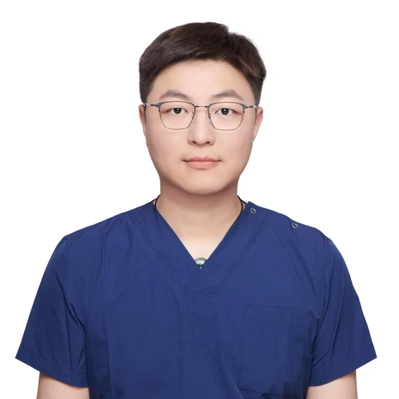 翟伯翰执业医师形象照